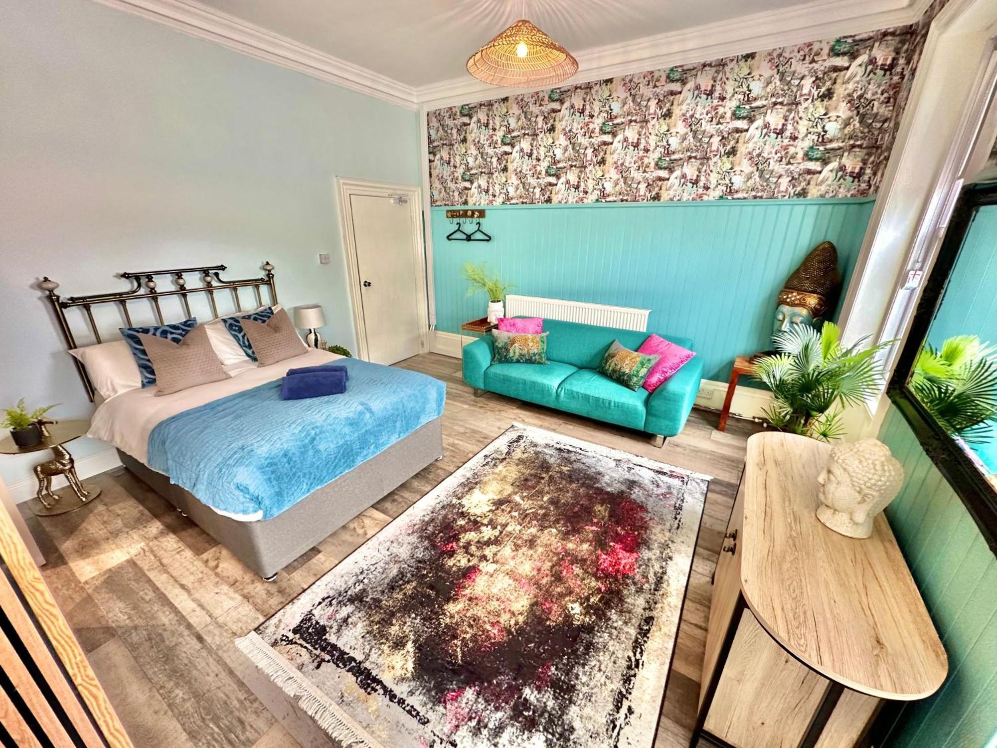 Lemur Lodge - Boutique Apartments - Short Stroll To The Beach Борнмут Экстерьер фото